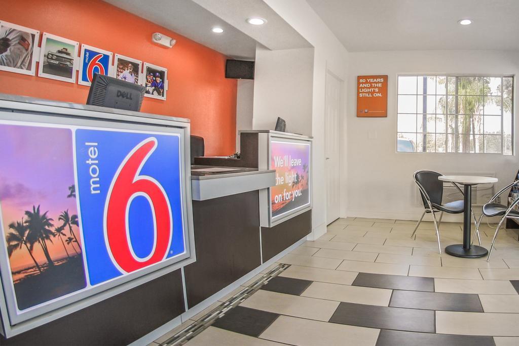 Motel 6-Visalia, Ca Dış mekan fotoğraf